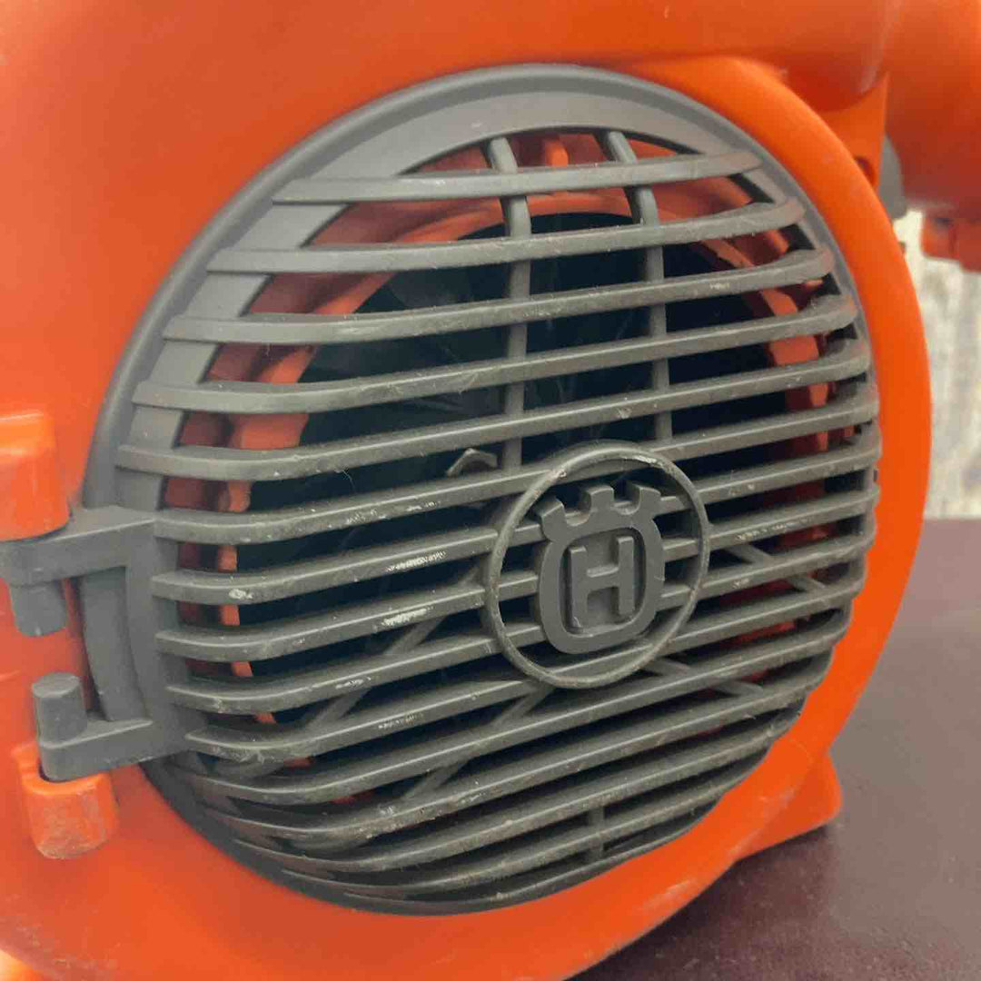 【中古品】☆ハスクバーナ(Husqvarna) エンジンブロワ 125B【東大和店】