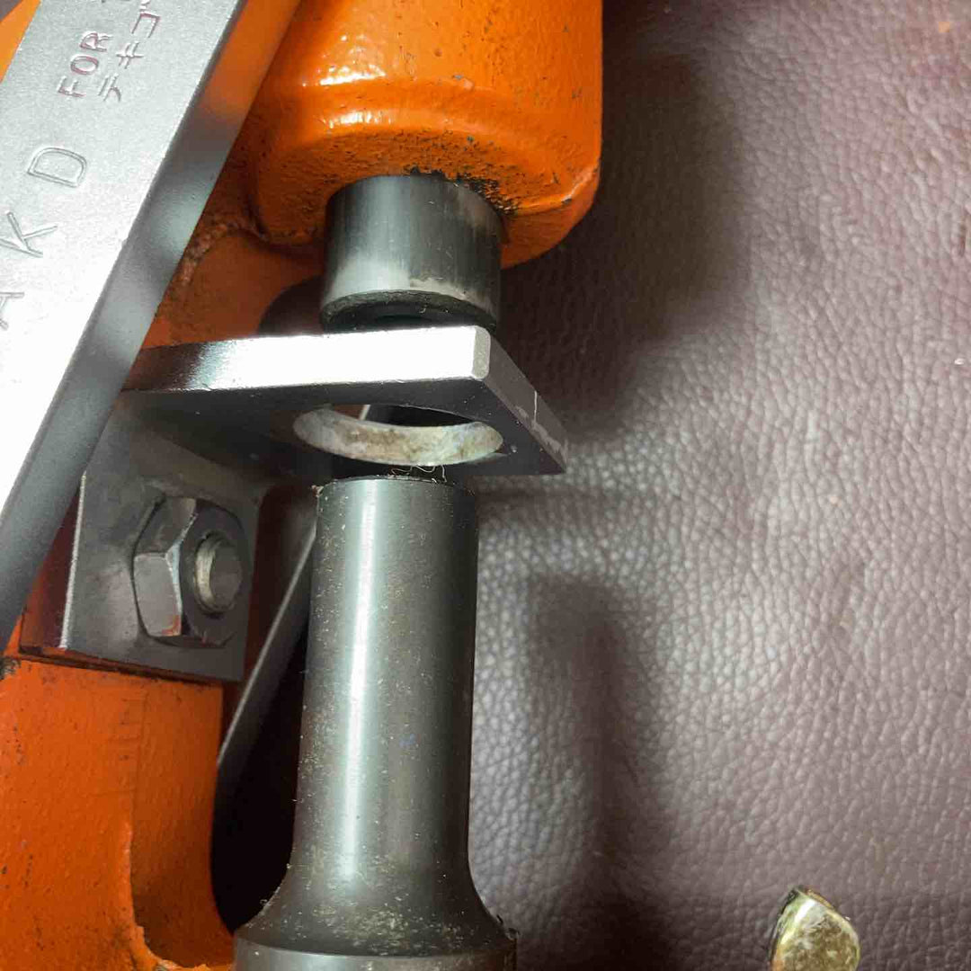 【中古品】 ネグロス電工 パンチャ MAKD チャンネル穴あけ工具 手動穴あけ機 【東大和店】