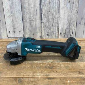 マキタ(makita) 100mmコードレスディスクグラインダ GA404DZN (GA404DN) 【東大和店】
