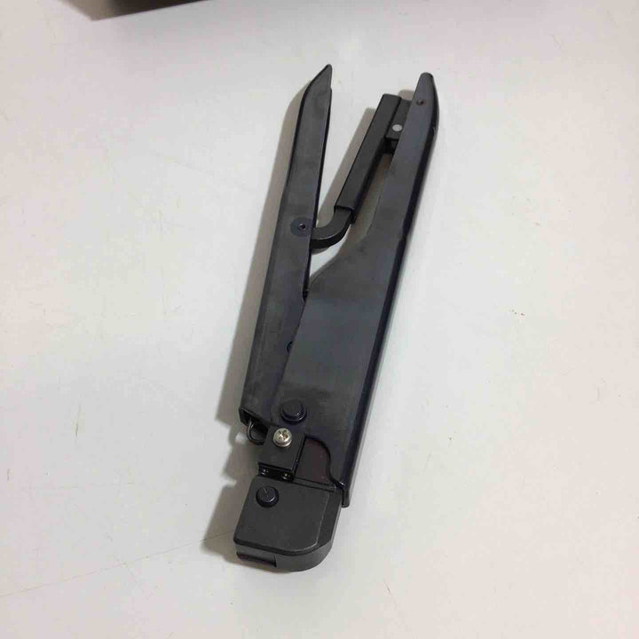【美品】ヒロセ電機 HRS　手動圧着工具 HIF3-TA　2022HC【戸田店】