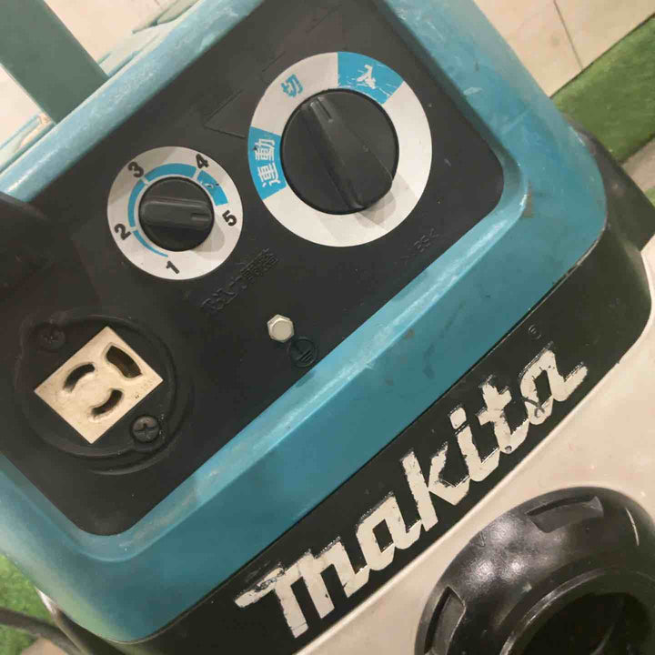 ★マキタ(makita) 集じん機 乾式 484(P) 動作確認済【川口店】