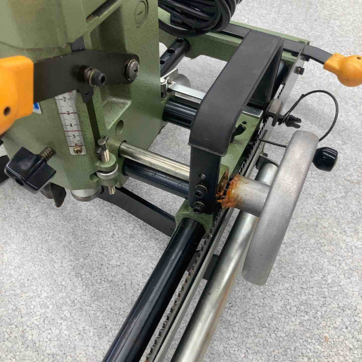 【中古品 美品】◇マキタ makita 大入レルーター  2516【八潮店】