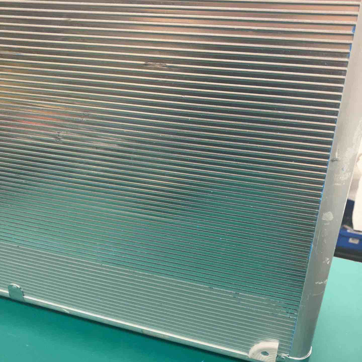 IZUMI 充電式油圧圧着工具 REC-LI16　14.4Vバッテリー2個、充電器、コマ14組(写真を確認してください)付属【戸田店】