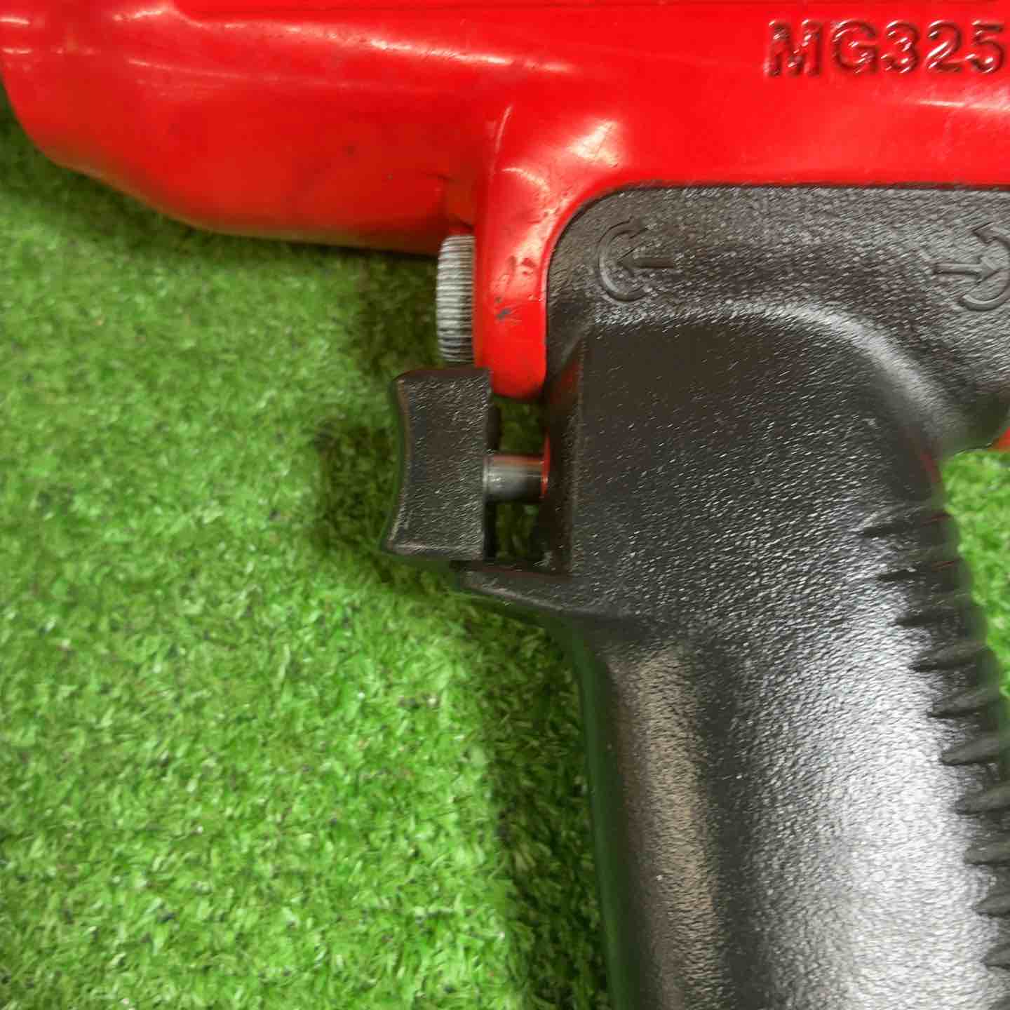 中古品】 スナップオン (Snap-on) 1/2DR エアーインパクトレンチ MG325