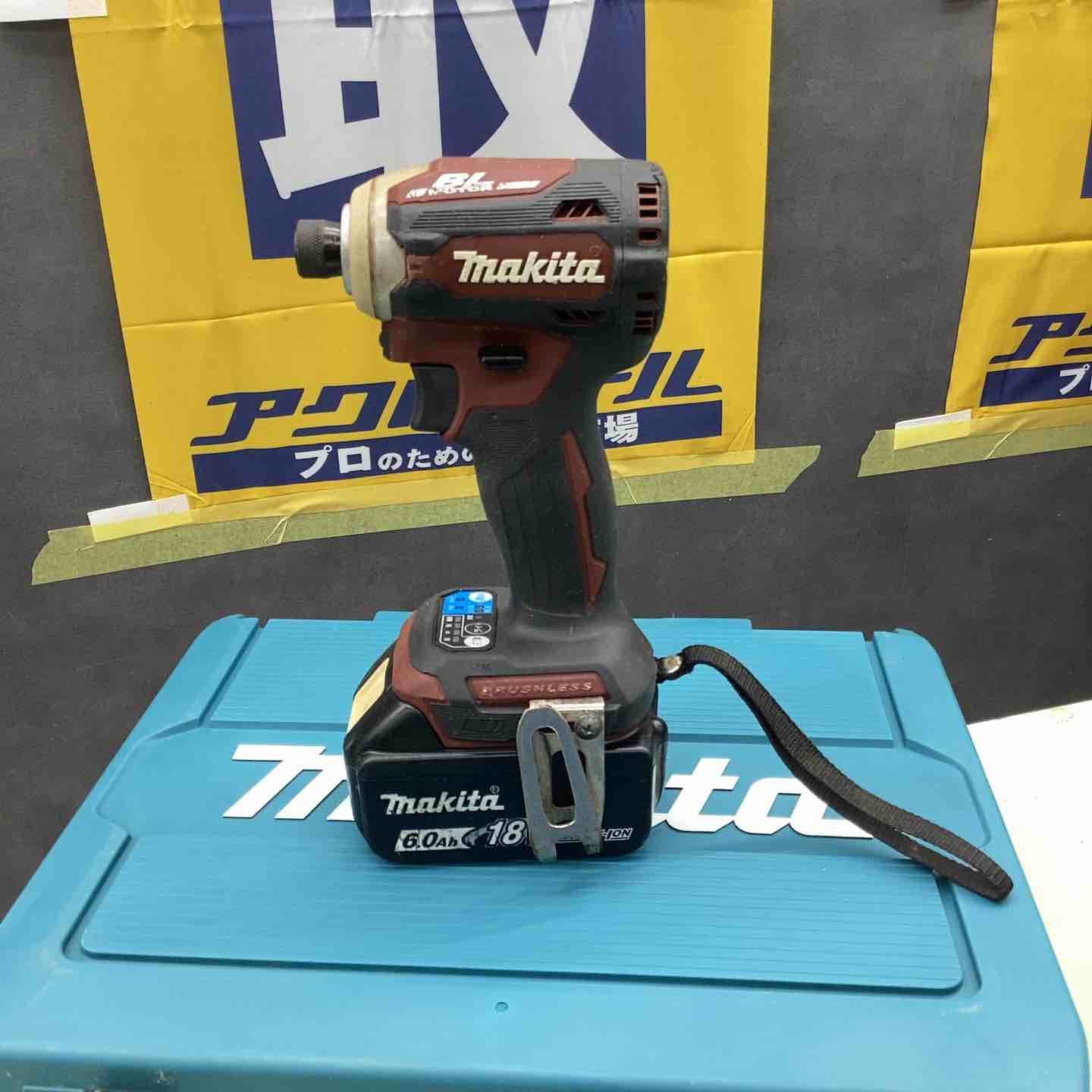 ☆マキタ(makita) コードレスインパクトドライバー TD171DGXAR【越谷店