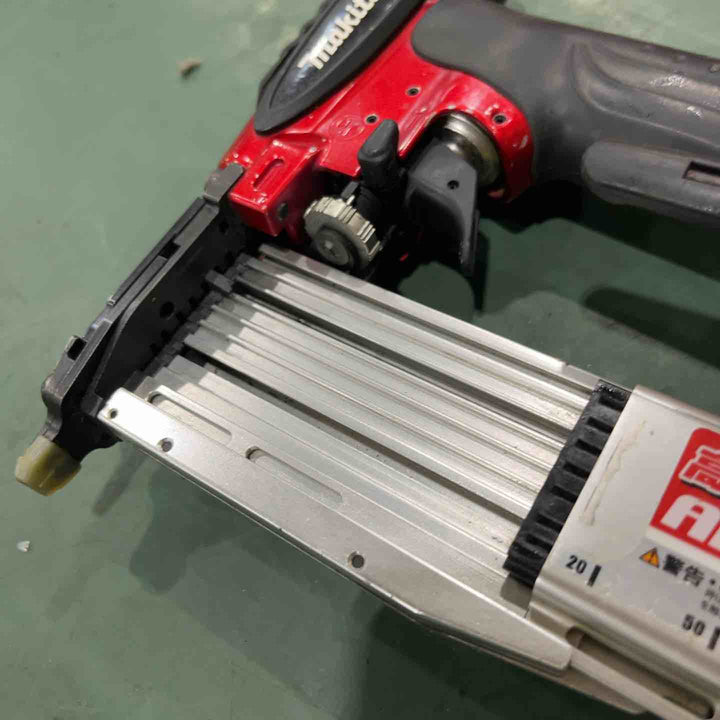 ★マキタ(makita) 高圧ピンネイラ AF501HP【川口店】