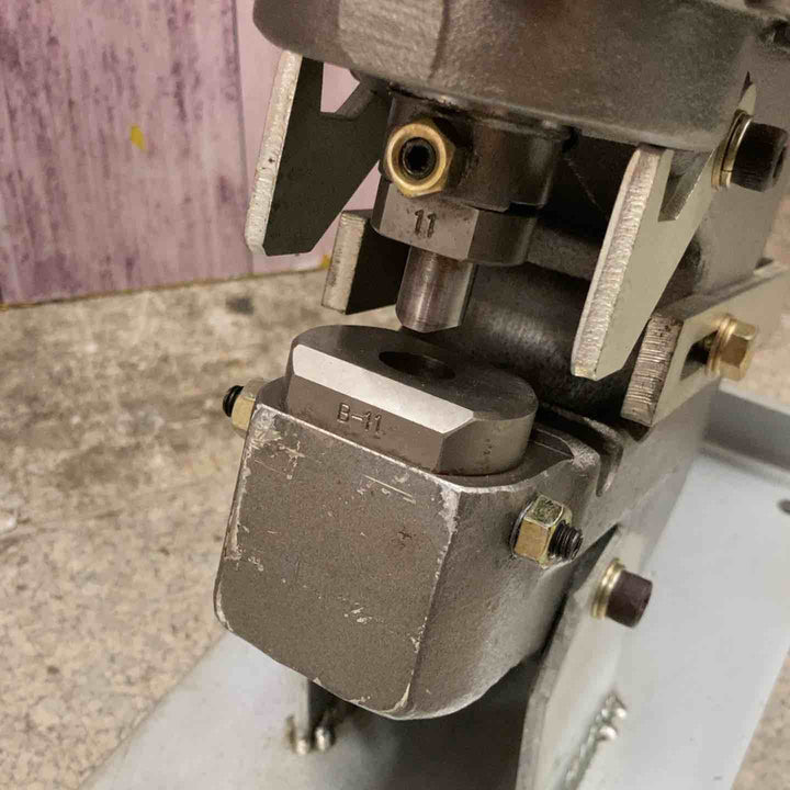 ◇ハイコーキ(HIKOKI ※旧:日立工機) 19mm電動パンチャー CP19【八潮店】