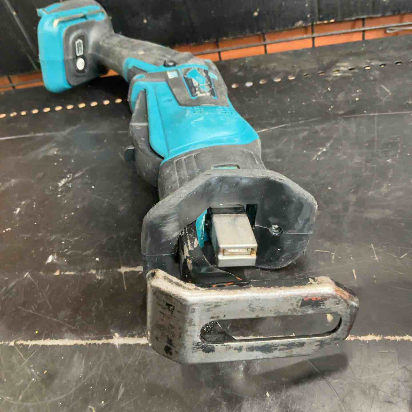 ☆マキタ(makita) コードレスレシプロソー JR184DZ【草加店】 – アクト