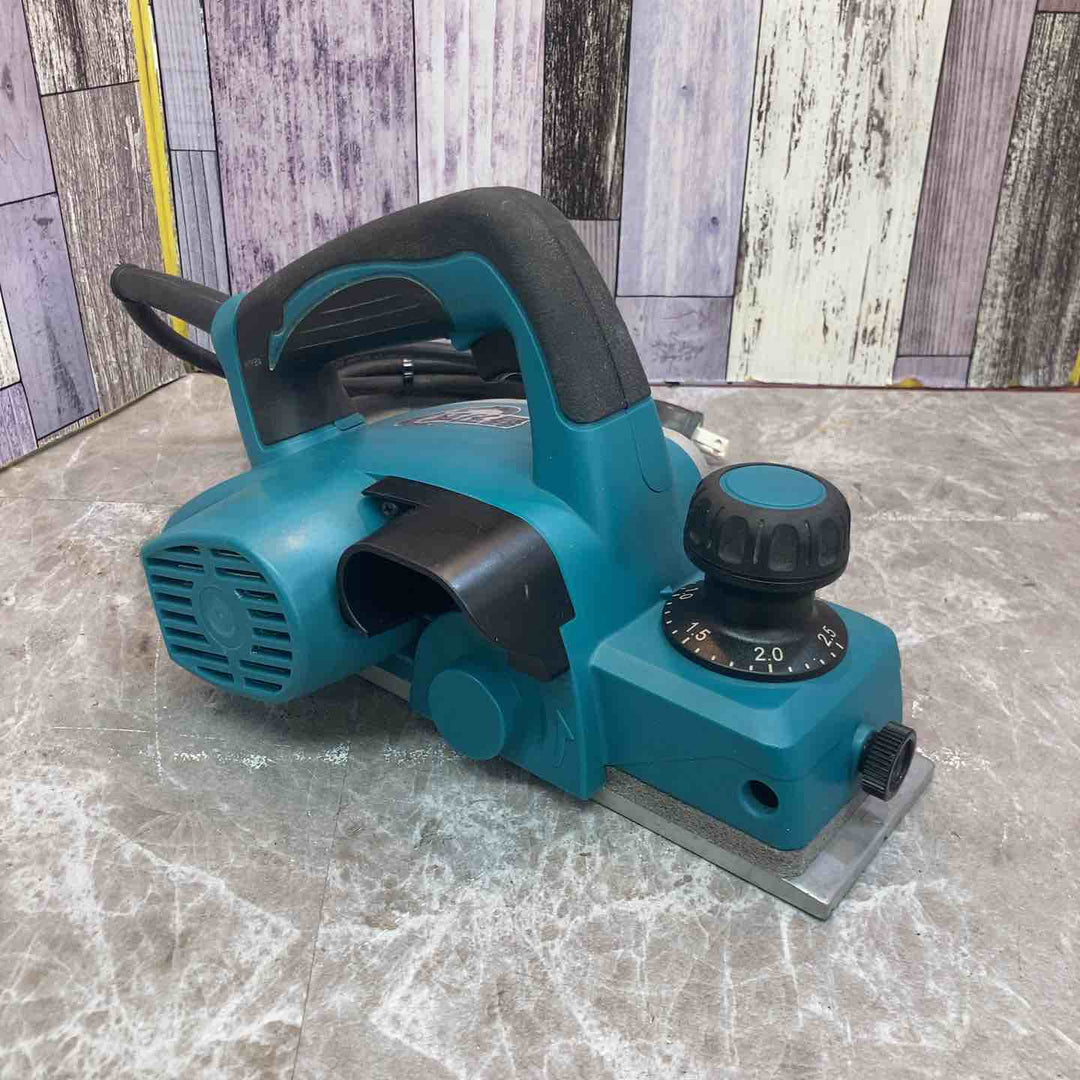 ☆マキタ(makita) 電気カンナ KP0800A【八潮店】