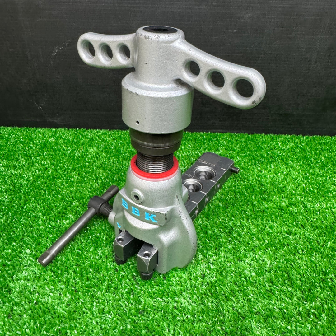 【中古品】文化貿易工業(BBK) クイックハンドル ラチェット式 フレアツール 900-FN【電材館越谷店】