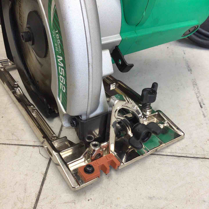 【中古品】 マキタ/makita 165mm 電気マルノコ M562 【鴻巣店】