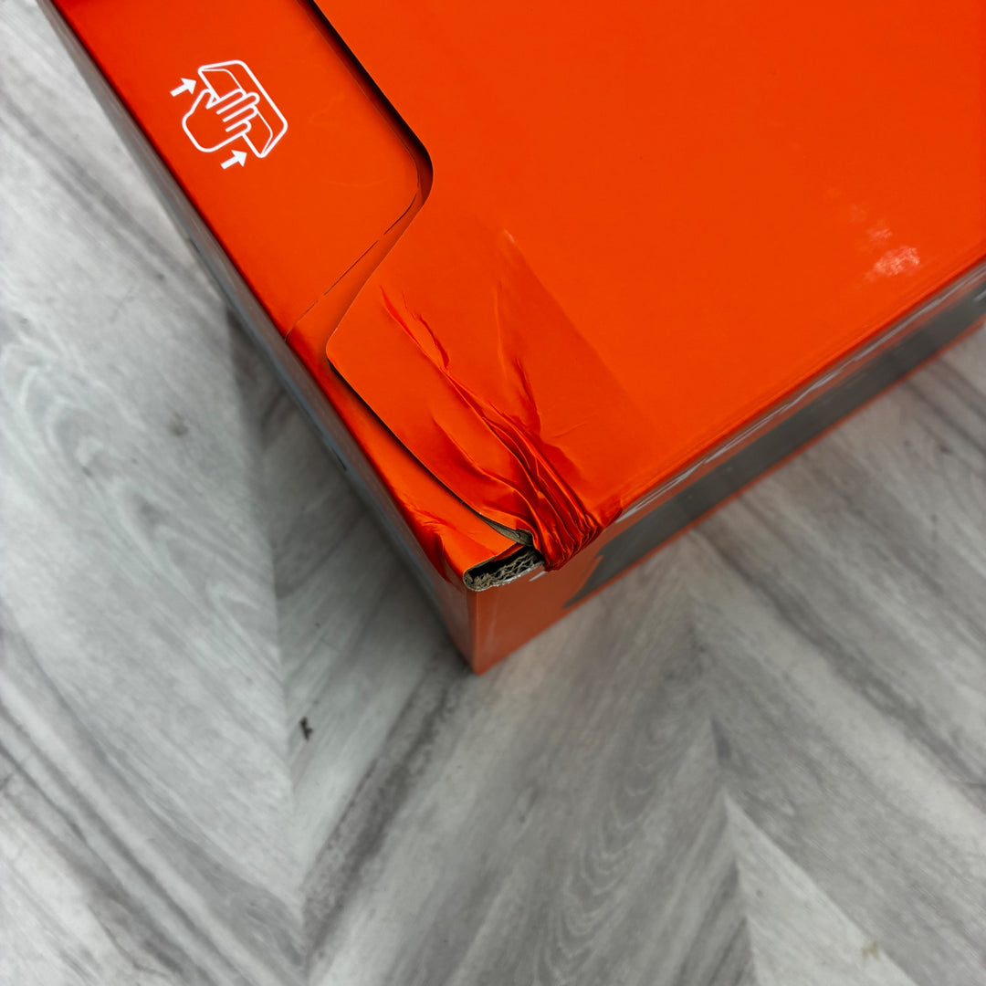 Jackery ポータブル電源 1000 New 1070Wh 1時間満充電 定格出力1500W 瞬間最大3000W 純正弦波 AC100V 50Hz/60Hz対応 [型番:JE-1000D]【越谷店】