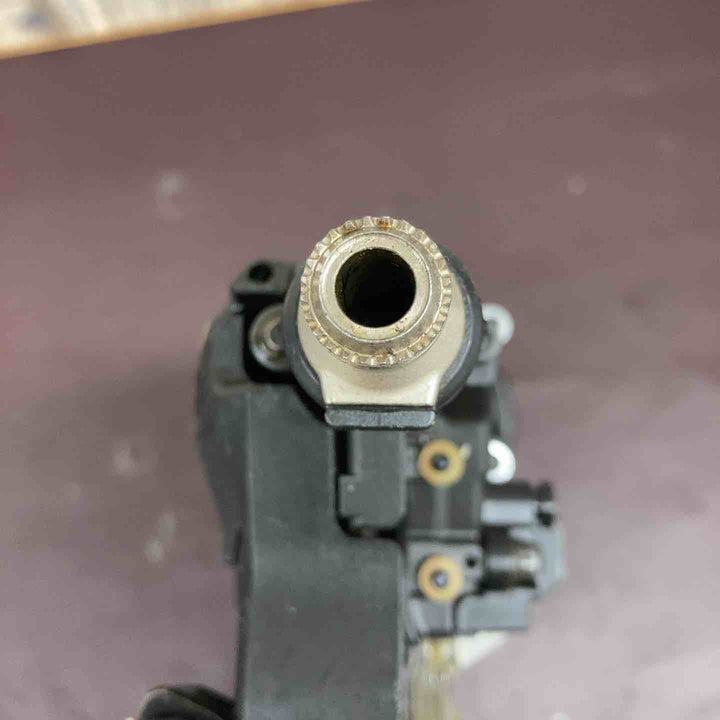 【中古品】 マックス(MAX) 50mm 高圧エア釘打ち機 HN-50N4(D)-R 【東大和店】