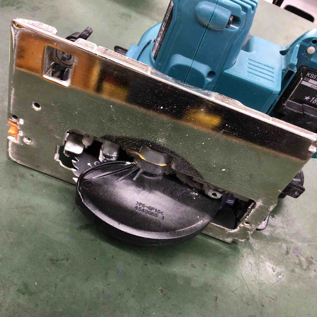 ★マキタ(makita) コードレス防じん丸のこ KS511DZ【戸田店】