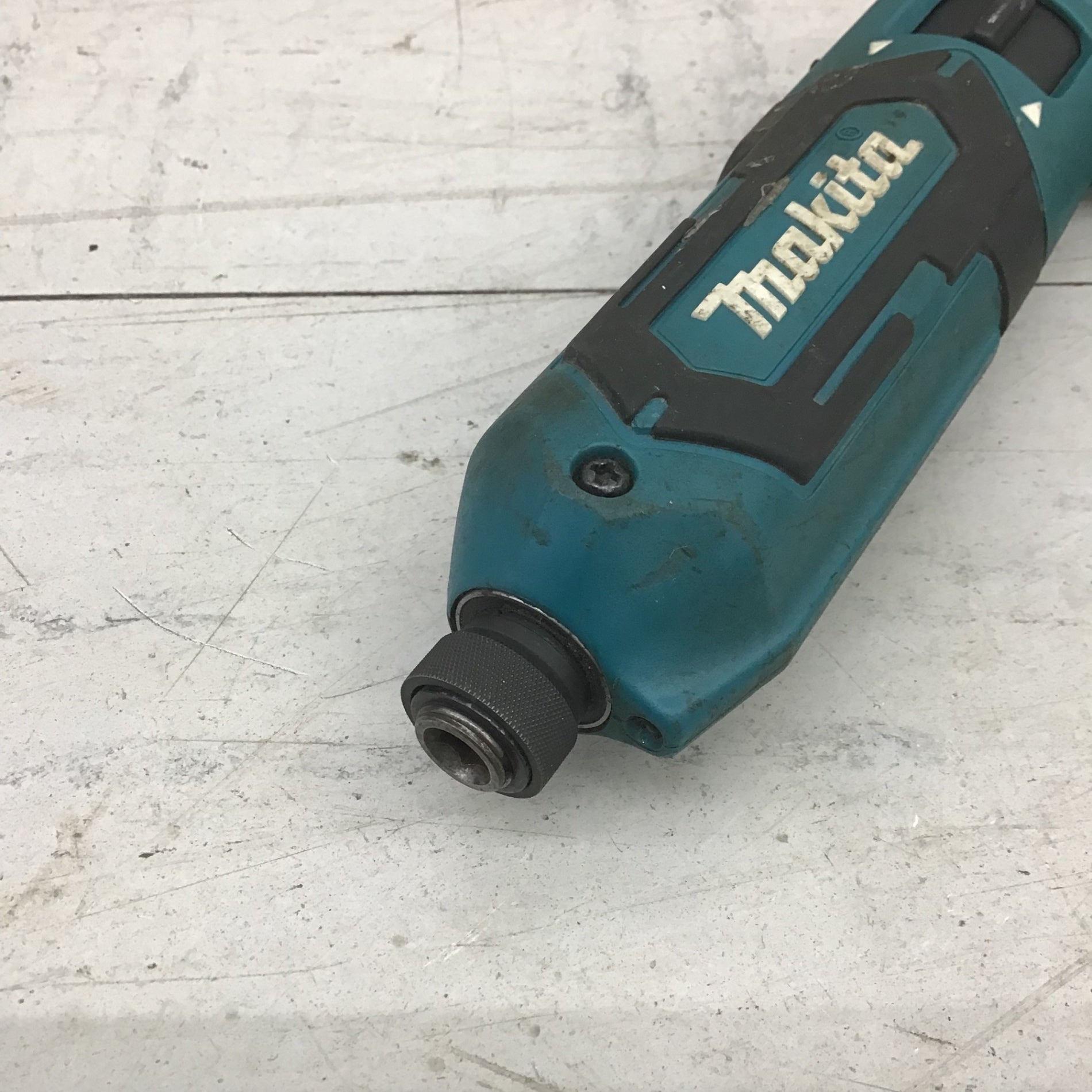 マキタTD022DSHXB 中古品　❻ 中古品】 マキタ/makita コードレスペンインパクトドライバー