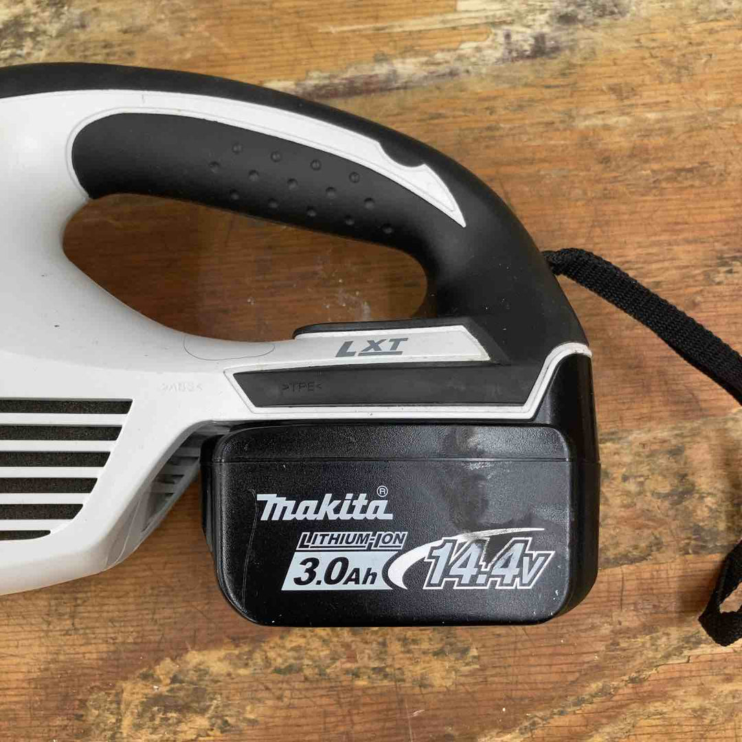 ★マキタ(makita) コードレスクリーナー CL142FDRFW【柏店】