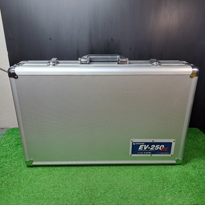 カクタス/CACTUS コードレス電動油圧式圧着工具 EV-250L ケーブルカッターアタッチメント CCH-560A付き【岩槻店】