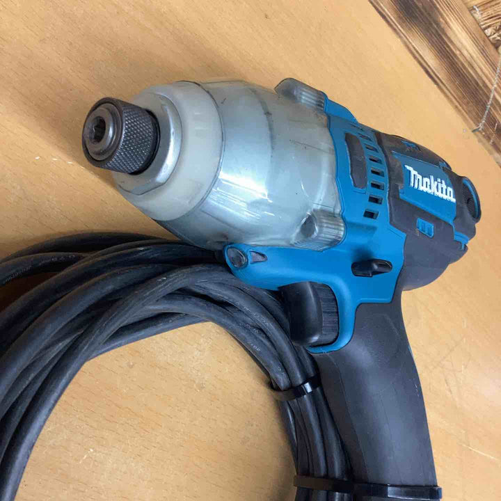 ☆マキタ(makita) インパクトドライバ TD0220【越谷店】