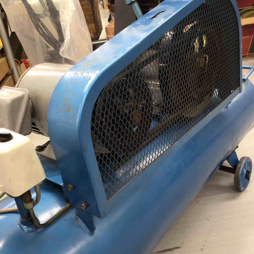 【動作確認済み 店頭受取り限定】【257】IWATA SP-15PB Vベルト交換済 200V電源差込コネクター無し エアコンプレッサー【戸田店】