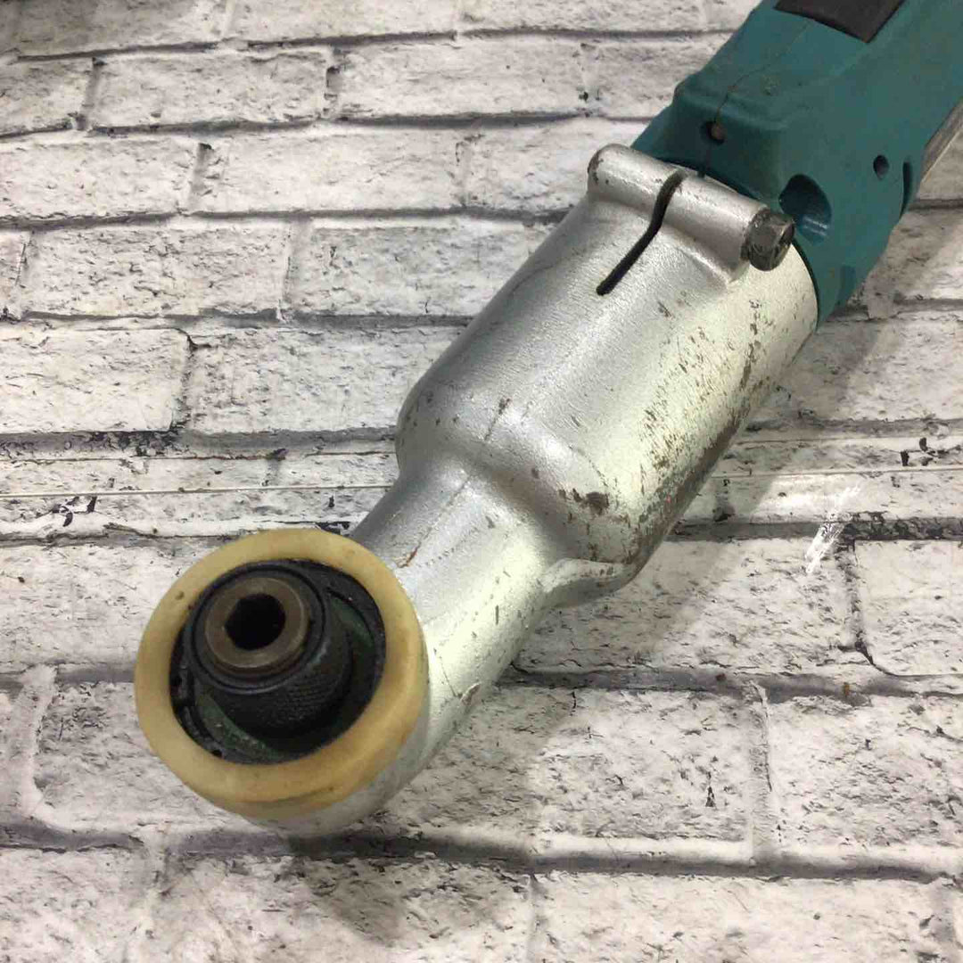 ◇マキタ(makita) 充電式アングルインパクトドライバ TL061DRG【川口店】