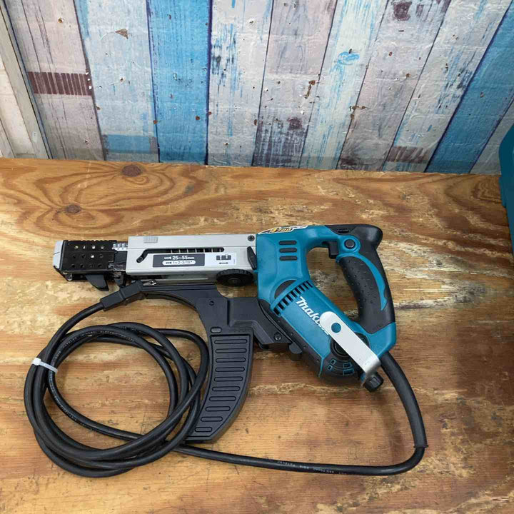 ◇マキタ(makita) オートパックスクリュードライバー 6842L 縦型連結ネジ【柏店】