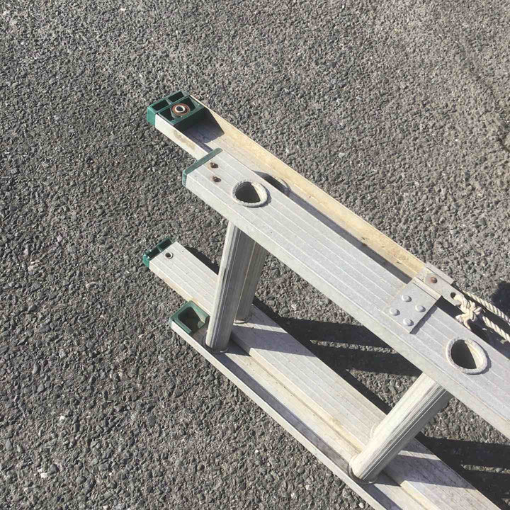 【現状品 / 店頭受取り限定】 メーカー・型式不明 2連はしご 【鴻巣店】