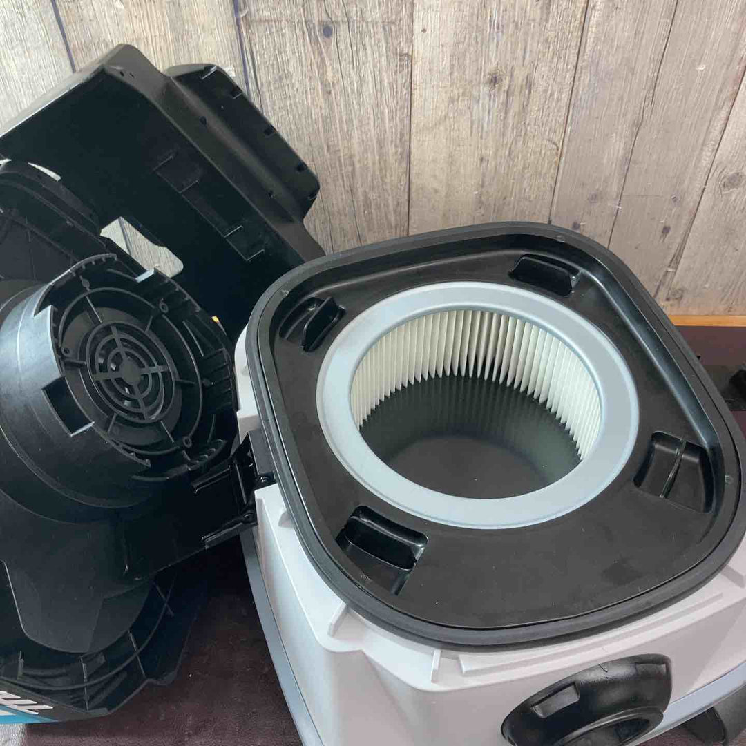 【中古美品】 マキタ(makita) 粉じん専用 コードレス集じん機 VC867DZ 【東大和店】