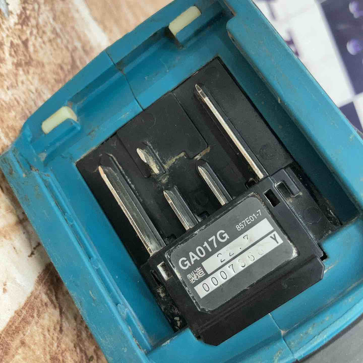 【中古品】マキタ(makita) 100mmコードレスディスクグラインダ GA017GZ【所沢店】