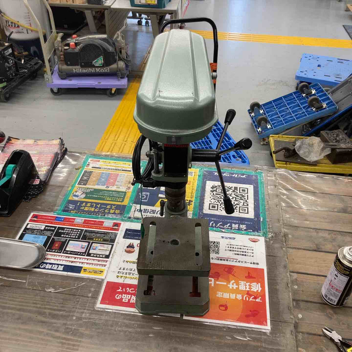◇マキタ(makita) 卓上ボール盤 TB130　ベルト交換推奨【戸田店】