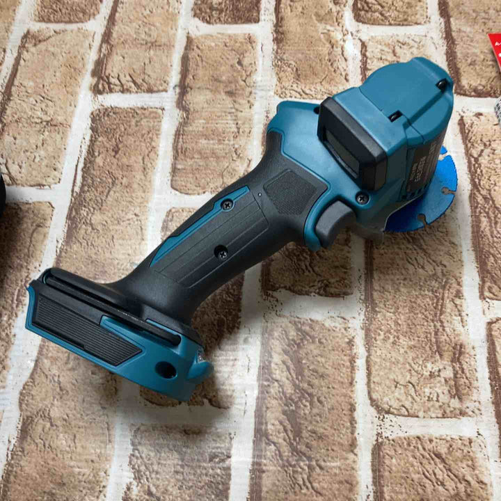 ★マキタ(makita) 76mmコードレスコンパクトカッタ MC300DZ【所沢店】