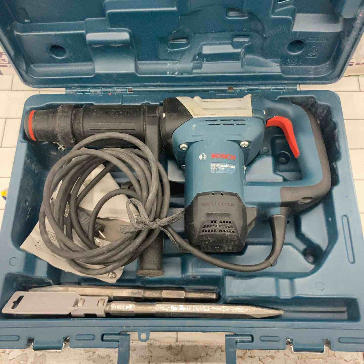 ボッシュ BOCSH GSH5XN 六角軸斫りハンマー【野田愛宕店】【店頭取引