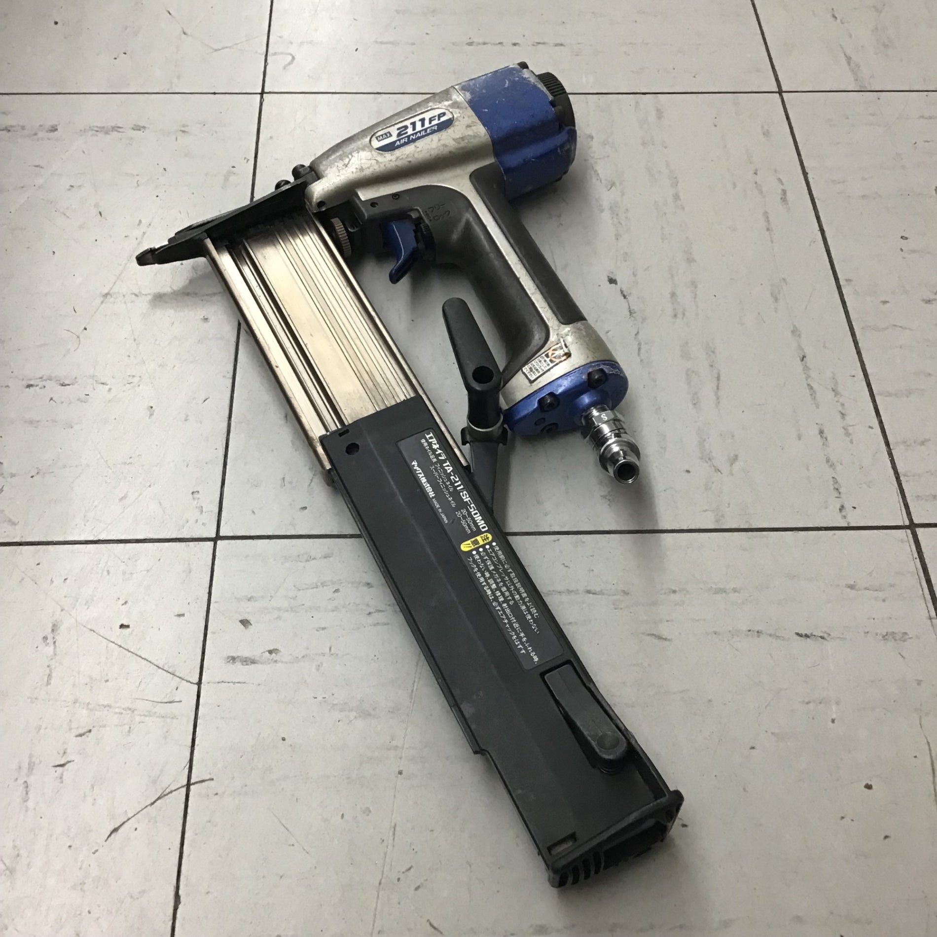 MAXスーパーフィニッシュネイラ　TA-211/SF25MO 現状品】 マックス/MAX 仕上釘打(フィニッシュネイラ) TA-211/SF50MO