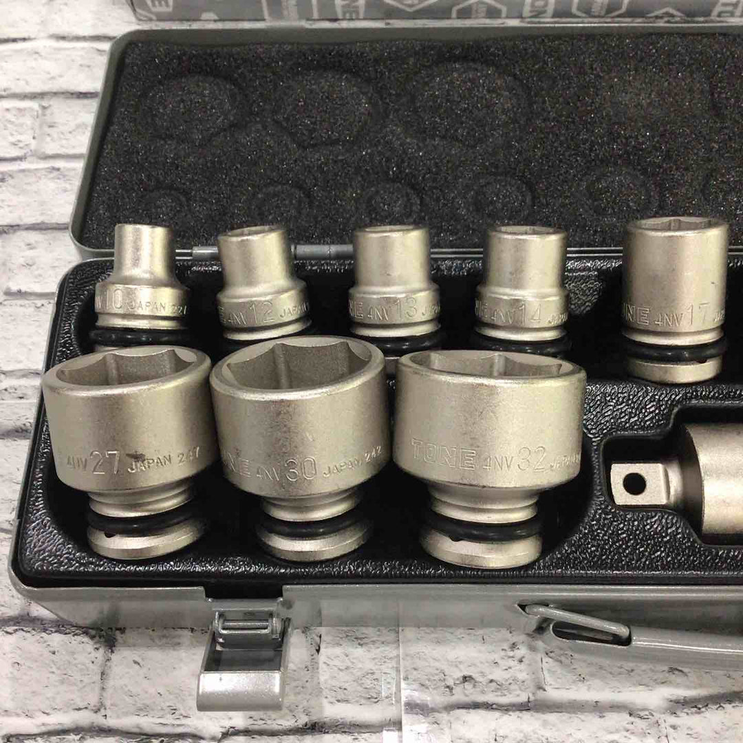 ◇TONE インパクト用ソケットセット（メタルトレー付き）NV4132【川口店】