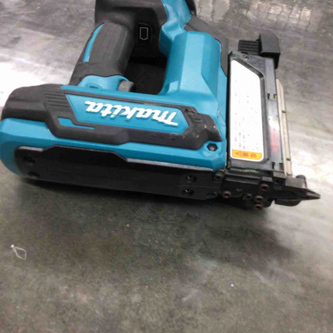 ★マキタ(makita) コードレスピンネイラ PT353DZ【戸田店】