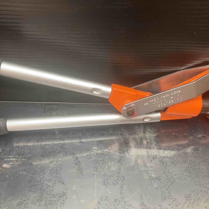◇ネグロス電工 Mバー穴あけ工具 MAKMH【川越店】