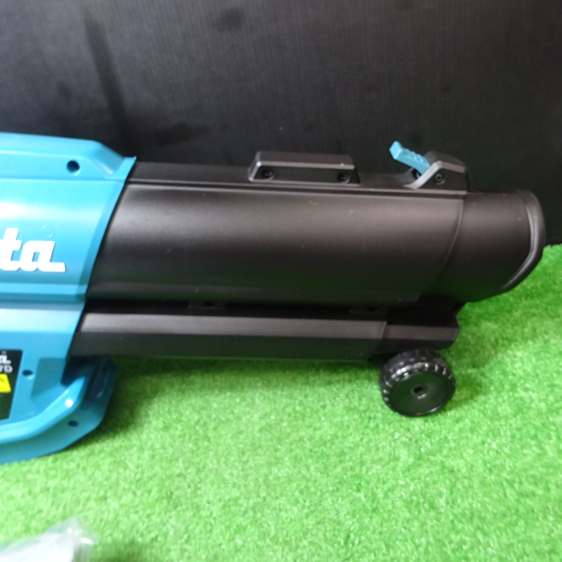 ☆マキタ(makita) コードレスブロワ集じん機 MUB187DZ【岩槻店