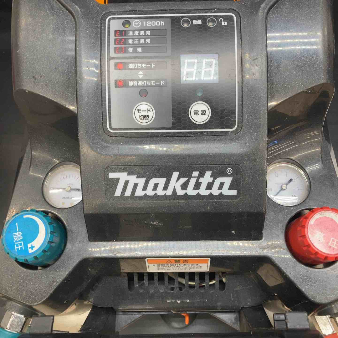 ★マキタ(makita) エアコンプレッサー AC461XLKB【川越店】