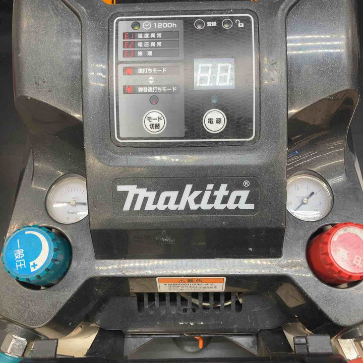 ★マキタ(makita) エアコンプレッサー AC461XLKB【川越店】