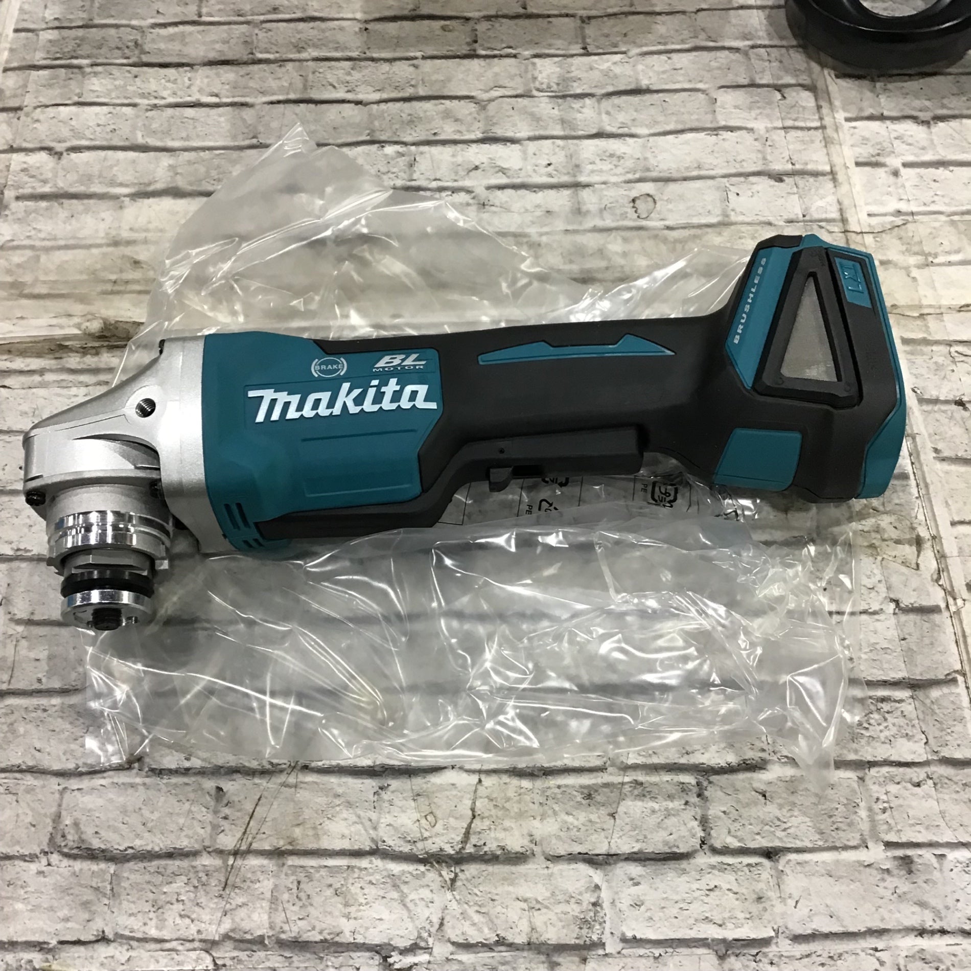 ★マキタ(makita) 100mmコードレスディスクグラインダ GA408DZ【川口店】