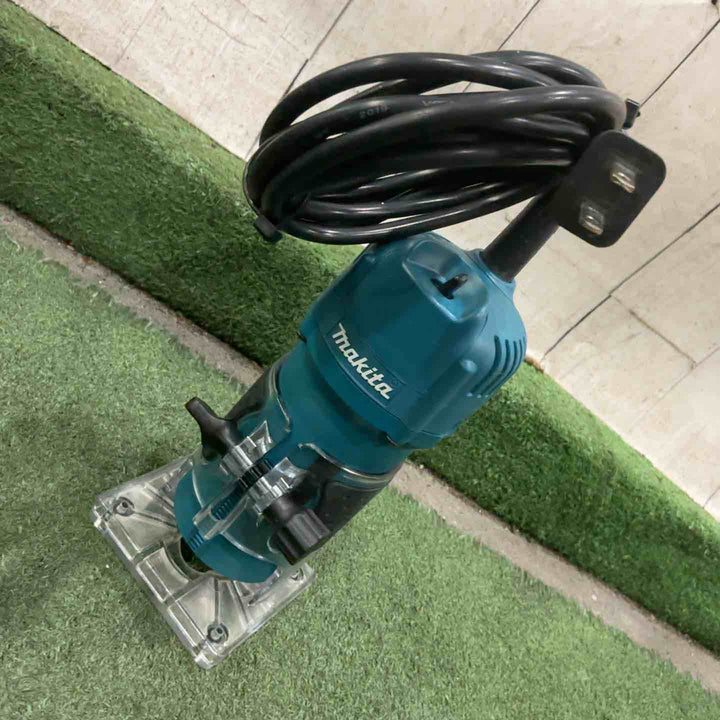 ☆マキタ(makita) 6mmトリマ 3709 動作確認済【川口店】