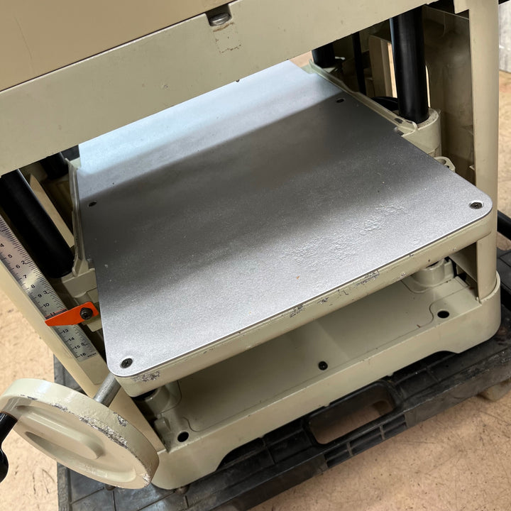 【中古品/店頭受取り限定】◇マキタ(makita) 312mm 自動カンナ盤 2030S【東大和店】