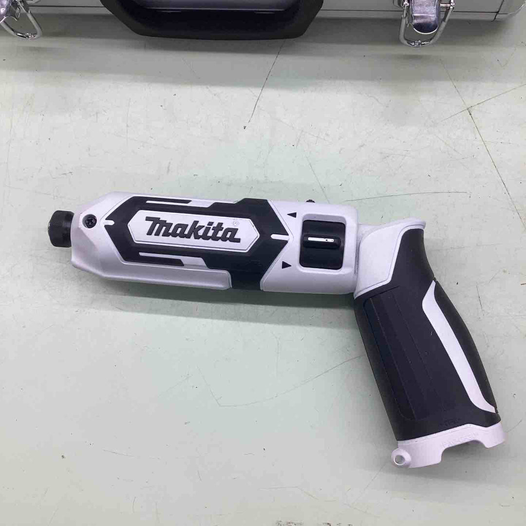 ★マキタ(makita) コードレスペンインパクトドライバー TD022DSHXW【越谷店】