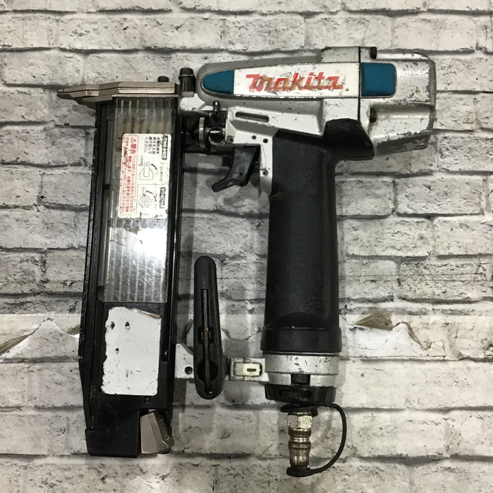 ★マキタ(makita) 常圧フィニッシュネイラ AF502N【川口店】