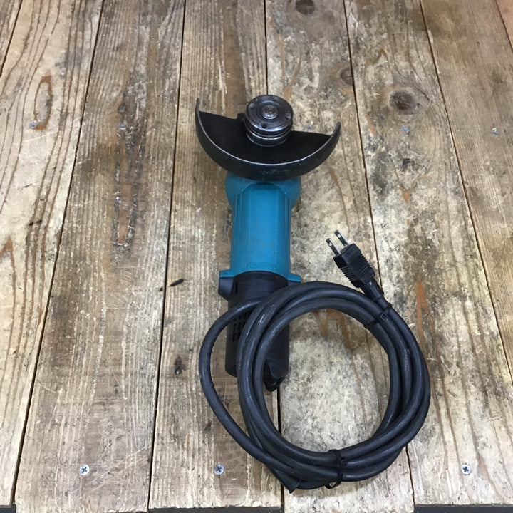 ☆マキタ(makita) 125mm ディスクグラインダ 9535B【所沢店】