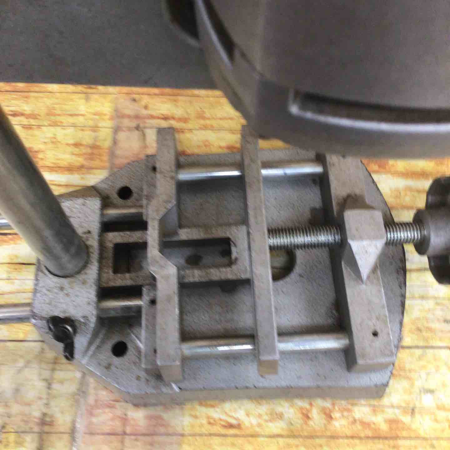 ◇マキタ(makita) MD108 ドリルスタンド A-36706【川崎店】 – アクト