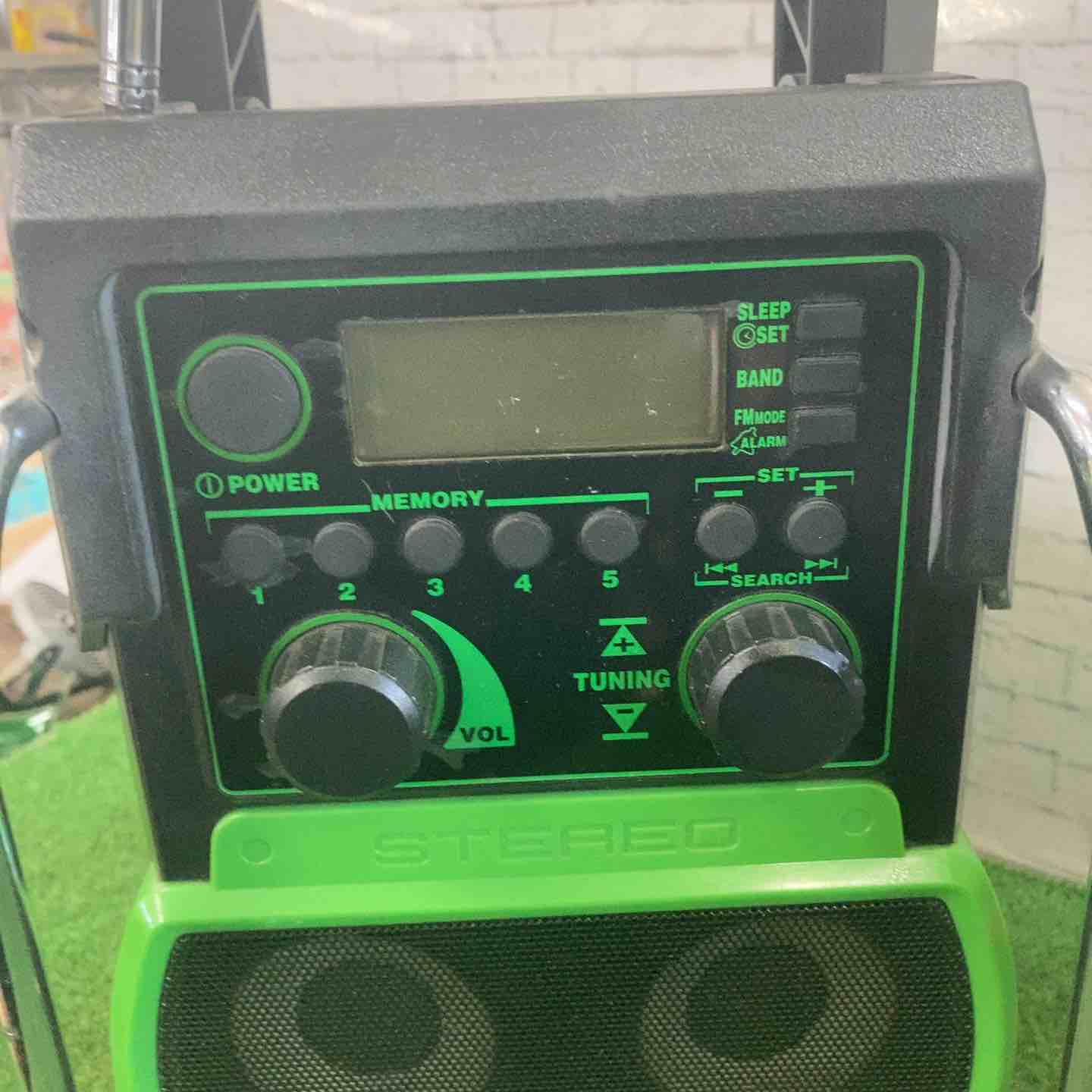 ◇ハイコーキ(HIKOKI ※旧:日立工機) コードレスラジオ UR18DSL (NN