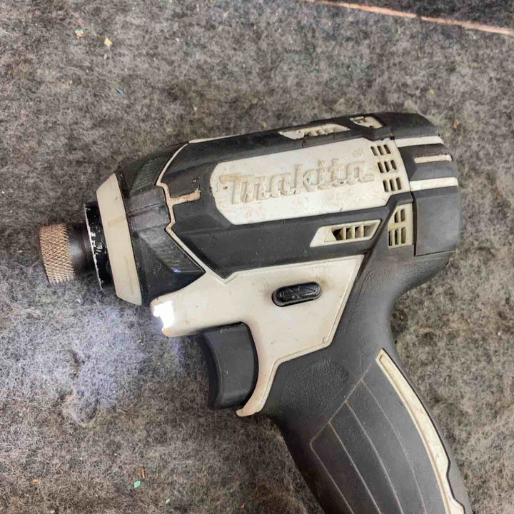 ★マキタ(makita) コードレスインパクトドライバー TD138DRFXW ケース(14.4V3.0Ahバッテリー[150][180]、充電器)【鴻巣店】