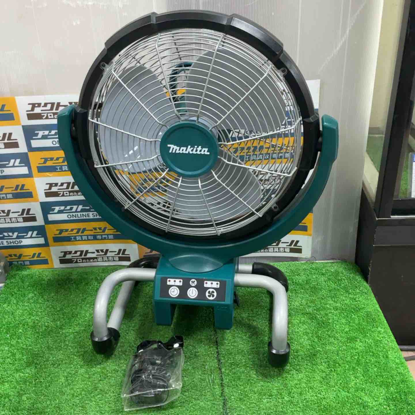 007◇おすすめ商品◇マキタ 充電式ファン CF300D マキタ makita CF300D