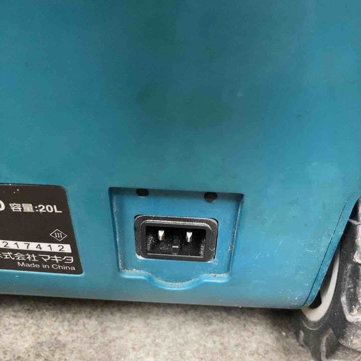 ★マキタ(makita) コードレス冷温庫 CW180DZ【川崎店】
