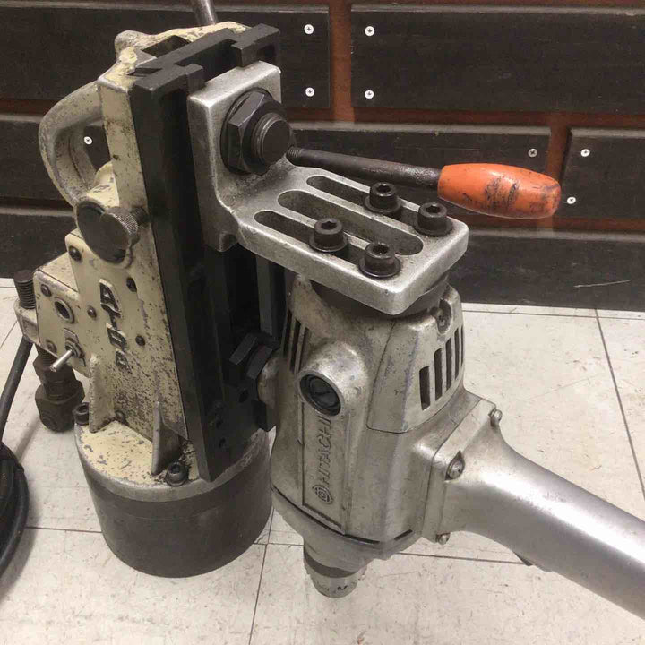 【中古品 / 店頭受取り限定】 日東工器 磁気ボール盤 アトラマスター M-130 【鴻巣店】